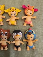 twozies lot Figures Moose Toys