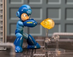 Jada Toys Megaman 4.5″ Mega Man Figure 1:12 Scale