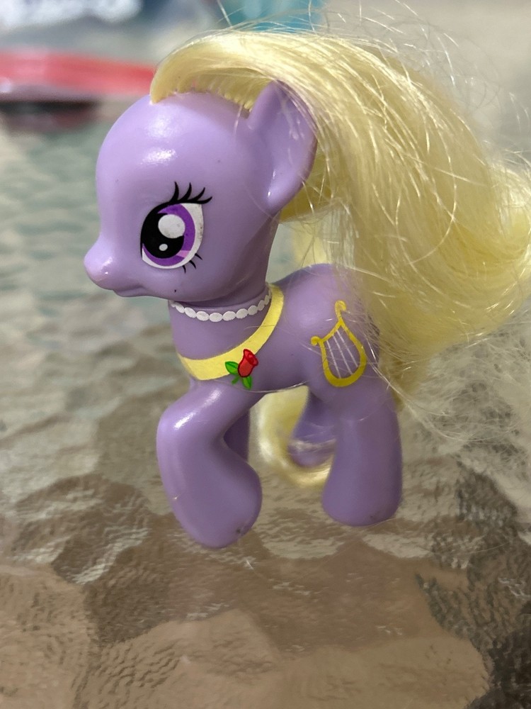 my little pony Lyrica Lilac