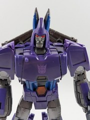 Transformers Generations Selects Legacy Voyager Cyclonus and Nightstick