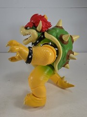 Super Mario Bros. Light Up Bowser Action Figure Fire Breathing Action Figure