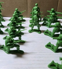 28 Disney Pixar Toy Story Green Army Men TB64