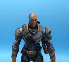 DC Comics Batman Unlimited Deathstroke Matty Collector 2013 Arkham Origins