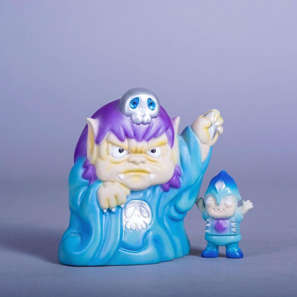 Death Cat Toys X Toy Art Gallery Witch Mother Luna Japanese Kaiju Sofubi Figure