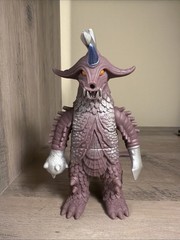 Bandai kaiju Ultra Monster Series 500 No 18 Baraba RARE US STOCK
