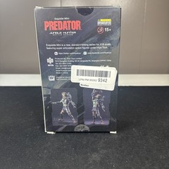 Hiya Toys Predator Battle Damage Jungle Hunter 4″ 1/18 Action Figure Bloody New