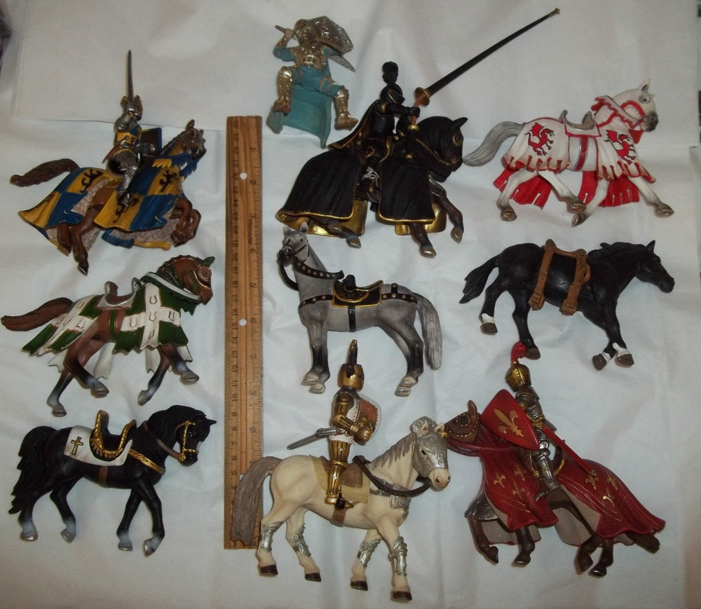 Mixed Lot of Schleich Knights Horses Medieval Action Figures Toy a