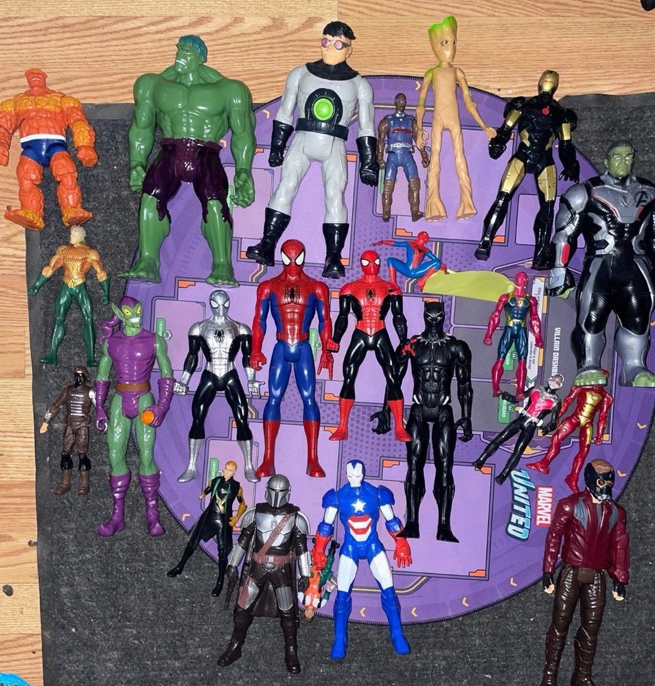 Avengers Action Figures! Size Varies, Quality Is Guaranteed. Plyd W/ 3-4x’s