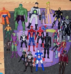 Avengers Action Figures! Size Varies, Quality Is Guaranteed. Plyd W/ 3-4x’s