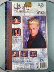 Buffy The Vampire Slayer “Vampire” SPIKE transformed Moore Action Collectibles