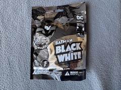 DC Comics Batman Black & White Mini Figure Blind Bag Series 1 Sealed Random