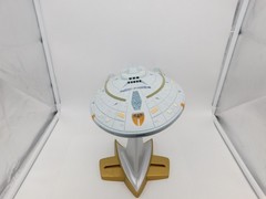 STAR TREK VOYAGER U.S.S. Voyager NCC-74656 Playmates 1995