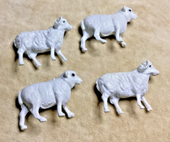 Lot Of 4 White Plastic Sheep For Farm Train Nativity Displays Or Crafting