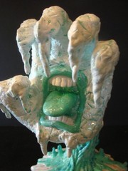 ICE HAND Custom Kidrobot Santa Cruz Screaming Hand Figure