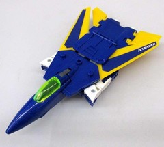 Vintage Takara The Legendary Hero Da-Garn Sky Saber Figure