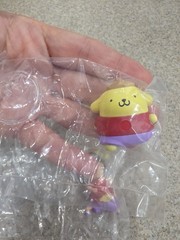 Bandai Crayon Shin Chan x Sanrio Narabundesu Gashapon BO & PUDDING DOG