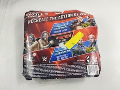 WWE Mattel Uso Battle Pack 37 Jimmy Jey Wrestling Figure WWF Bloodline Usos