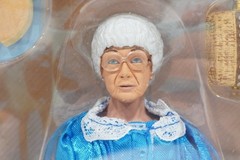 NECA Reel Toys 8″ The Golden Girls Sophia Action Figure Fabric Clothes NEW
