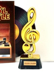 RARE Mini Brands Vinyl Really Works Golden Music Note Awards ￼￼