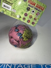 New Madballs Swine Sucker 4″ Foam Series Ball Kidrobot 2018 NEW 🔥