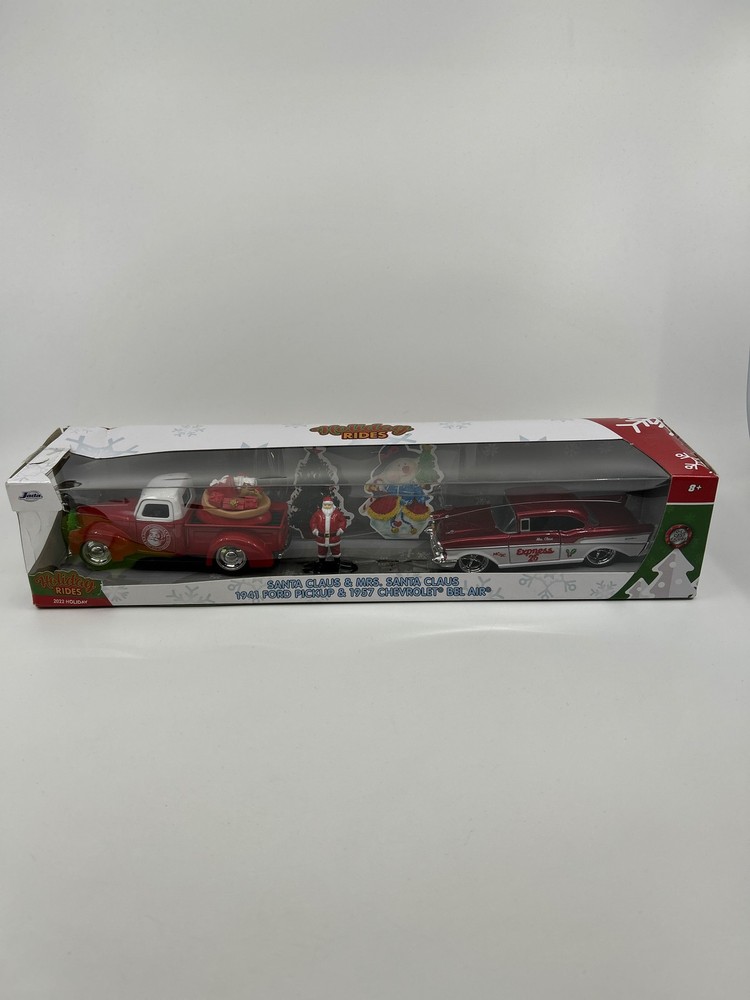 Jada Toys Holiday Rides 1:32 1941 Ford Pickup & 1957 Chevy Bel-Air Die-cast Car