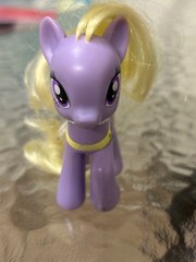 my little pony Lyrica Lilac