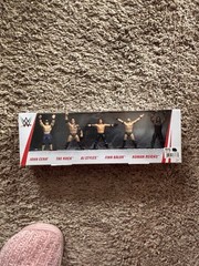 MULTIPLE ACTION FIGURES IN BOXES