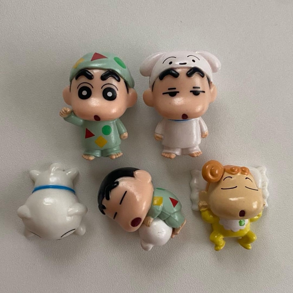 Bikkuraman Crayon Shin-chan Sleepy Time!