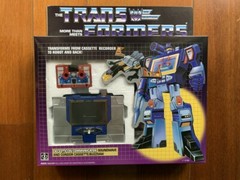 Transformers G1 Soundwave brand new with a cassette(you can choose one from 6)
