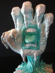 ICE HAND Custom Kidrobot Santa Cruz Screaming Hand Figure