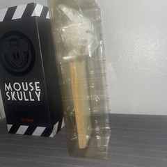 Dizzyland MOUSE SKULLY MOUSE TRAP/ DISNEYLAND Tragic Kingdom Series I White Ed.