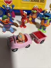 Sesame Street School Bus Figures Cookie Monster Grouch Grover Ernie Zoey Elmo