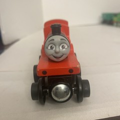 Thomas and Friends Wooden Railway Lot of 2 Trains James Dustins Tender