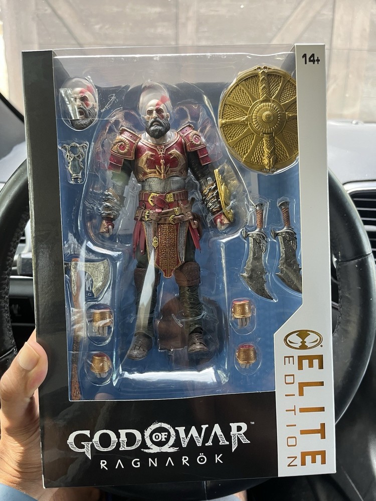 McFarlane Elite Edition #14 God of War RAGNAROK Kratos Action Figure IN HAND
