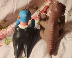 1988 Vintage Land Before Time Little Foot And Petrie Hand Puppet Lot