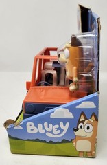 Bluey Heeler Family Road Trip 4WD Vehicle Playset | Includes Mum