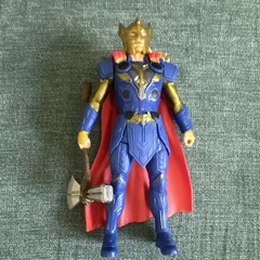 Marvel Hasbro Thor Action Figure Blue Armor Red Cape Gold Helmet Hammer 2022