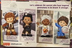 Little People Inspiring Women 4pk Rosa Sally Maya Amelia Fisher-Price Box Damage