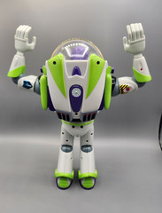 1995 Toy Story Buzz Lightyear 1st Run 1st edition Ultimate Talking Action Figure