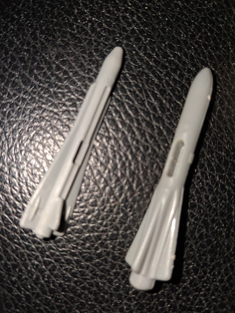 2 Vintage ARAH gijoe Tiger Shark Missiles 3 3/4 2 DIFFERENT BATS boat SNAKE EYES