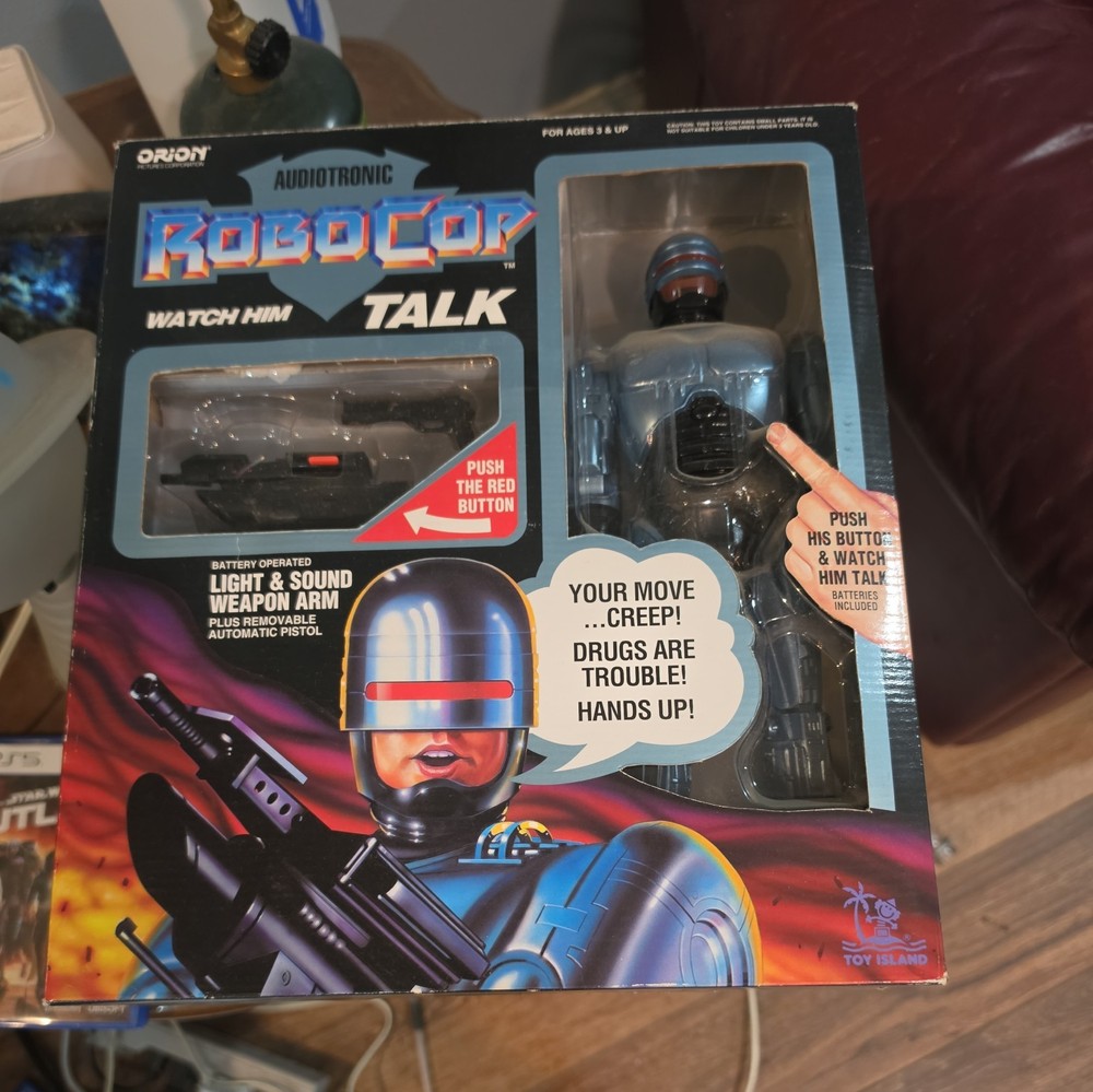 12 INCH ROBOCOP 1993 Toy Island in Box