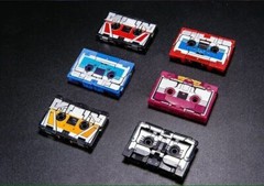 THF – 01P 6Pcs Cassette Tapes MP – 13 SoundWave Figure Boxed Collectible Gift