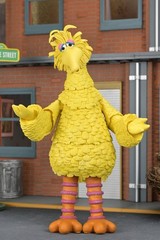 NECA Sesame Street Presents 11″ Big Bird Ultimate Action FIgure Feature Letter B