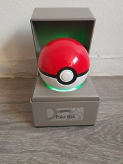 Pokemon Red Pokeball Wand Company Die-Cast Officially Licensed Replica