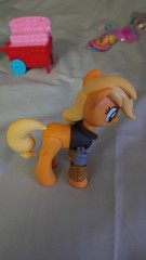 MLP friendship is magic Applejack with Accessories Lot