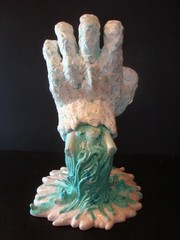 ICE HAND Custom Kidrobot Santa Cruz Screaming Hand Figure