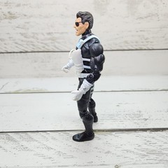 ToyBiz Marvel Legends Nick Fury Series 5 2004 6″ Poseable Action Figure Loose