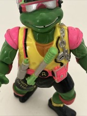 Vintage TMNT Sewer Spitting Cycling Raph Teenage Mutant Ninja Turtles Figure