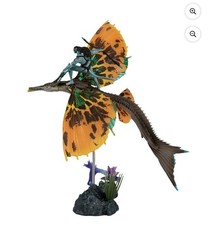 McFarlane Toys Avatar Tonowari Skimwing Boxed Glow in the Dark Action Figure Set