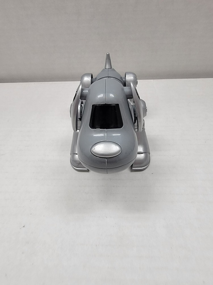 Space Robot dog 3+ years old 4by 3 inch Not working, needs new batteries